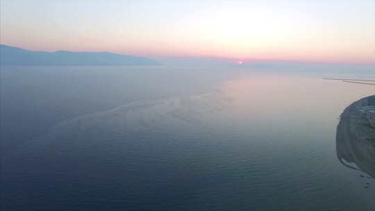 阿尔巴尼亚日落的海洋