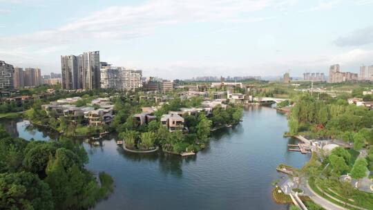 成都麓湖生态城湖景别墅