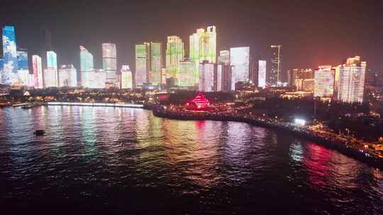 中国山东青岛五四广场城市夜景灯光秀航拍