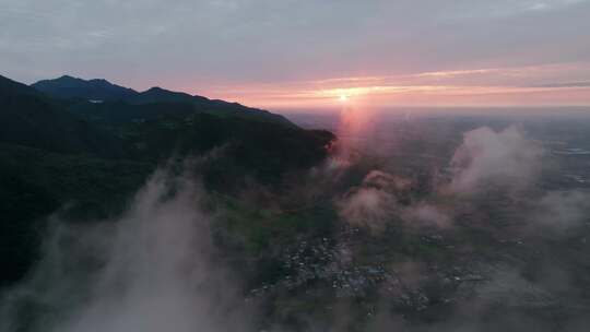 陕西秦岭山脉云海云雾风光