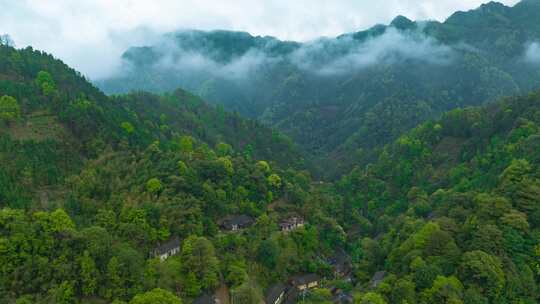 广西贺州大冲土瑶乡村春天美景