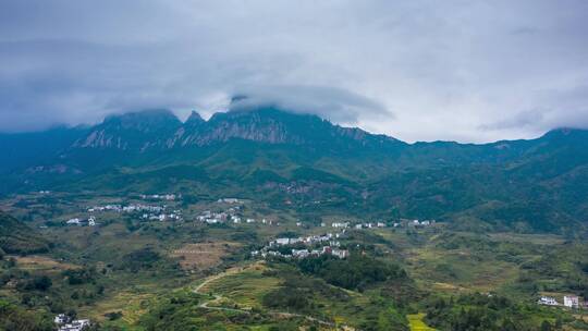 上饶灵山水晶山梯田航拍延时