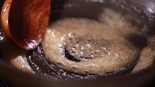 拔丝红薯拔丝苹果糖浆制作