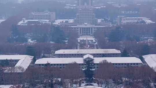 西安交通大学校园雪景