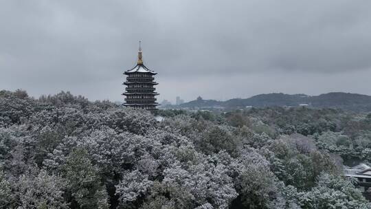 航拍西湖大雪