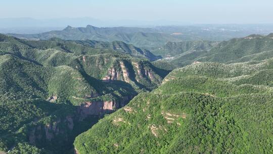 洛阳龙潭大峡谷旅游生态森林河流航拍景点