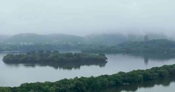 杭州西湖烟雨苏堤三潭印月雷峰塔