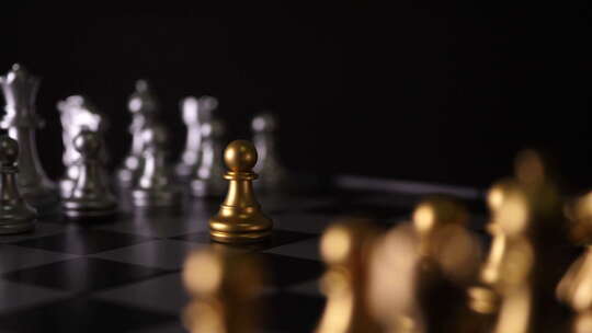下棋对弈棋盘的展示视频素材模板下载