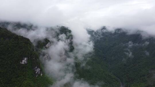 航拍云雾山峰云海仙境