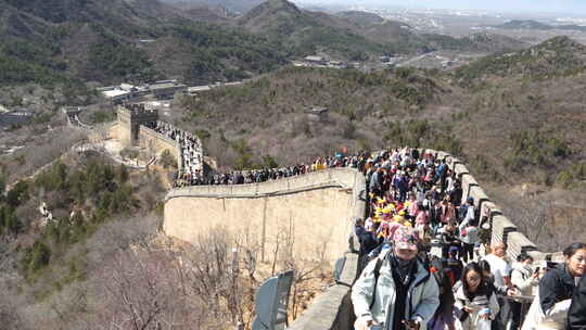 北京八达岭长城旅游人山人海视频素材模板下载