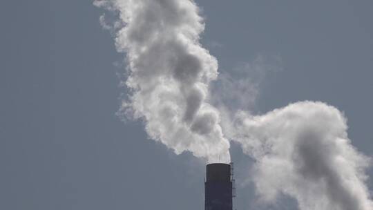 工厂热电厂烟囱污染排放视频素材模板下载