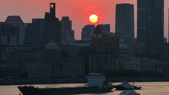 上海外滩海关大楼日落时刻