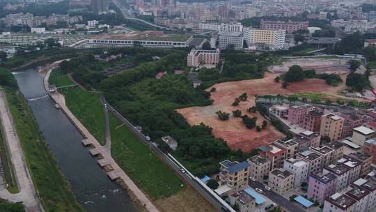 航拍深圳龙华区观澜城市建筑