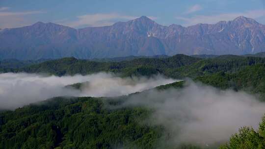 山间云海