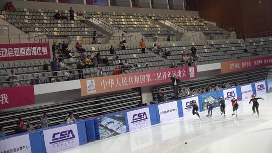 体育馆滑冰场速滑比赛1视频素材模板下载