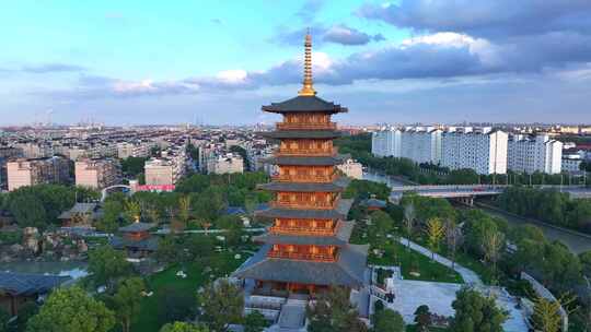 航拍上海古寺 上海宝山寺