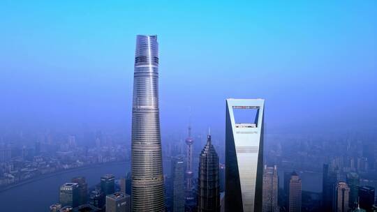 上海中心大厦航拍风光
