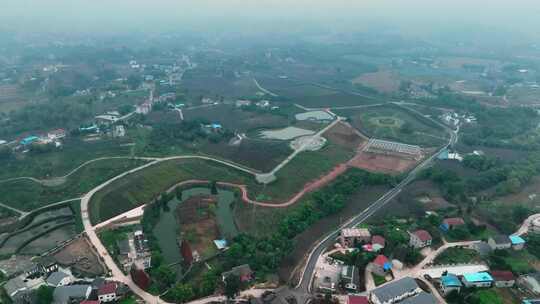 航拍乡村田野公路