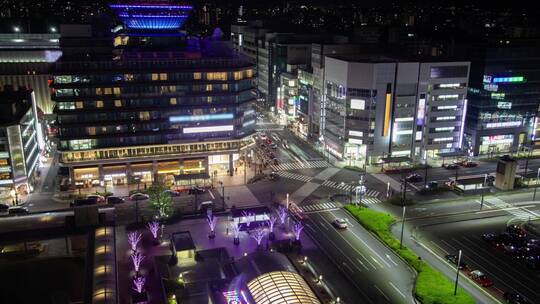 京都夜间十字路口