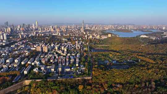 江苏南京灵山风景区前湖秋天秋色航拍