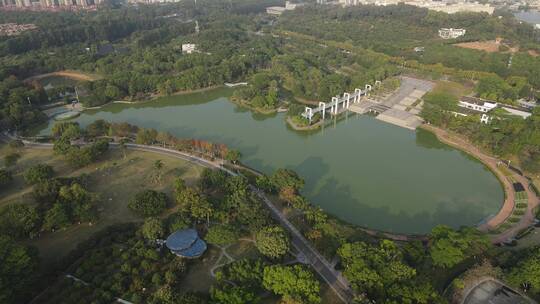 城市湖泊航拍