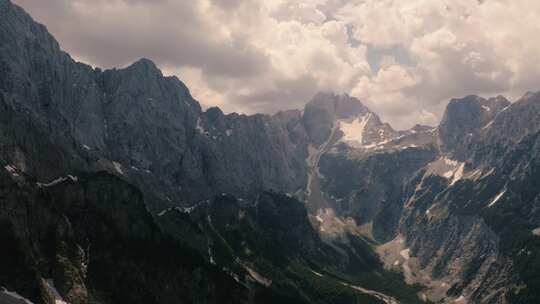 高山唯美云景