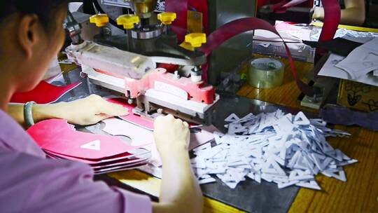 运动鞋厂工厂场景视频素材模板下载