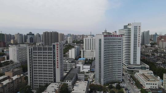 城市航拍河南郑州城市高楼视频素材模板下载