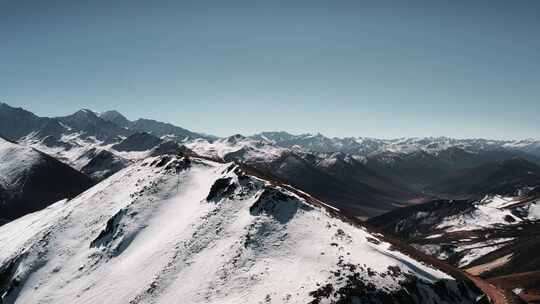 甘孜康定雅哈垭口贡嘎雪山群