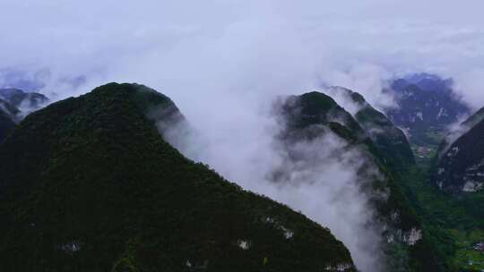 航拍雨后群山云雾缭绕山峦叠嶂山脉山川