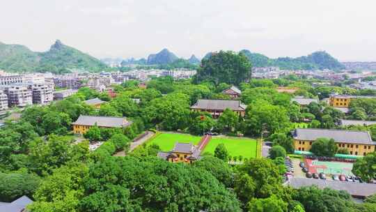 航拍桂林靖江王府独秀峰风景区