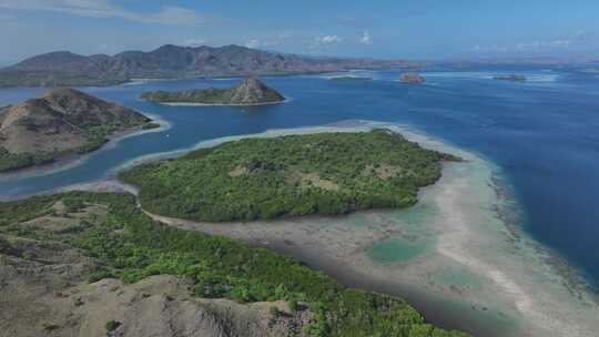 印尼东努沙登加拉海岸线航拍自然风光