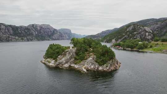 峡湾，岛屿，河流，内陆