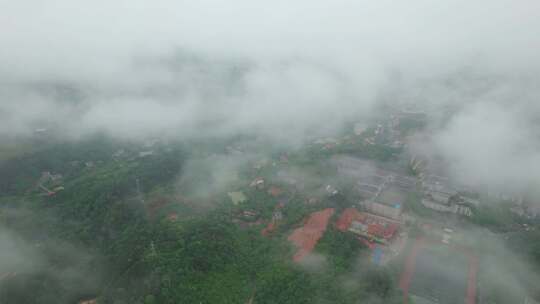 乡村风光雨后云雾缭绕4k航拍