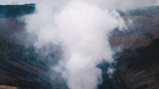 航拍Bromo火山视频素材模板下载