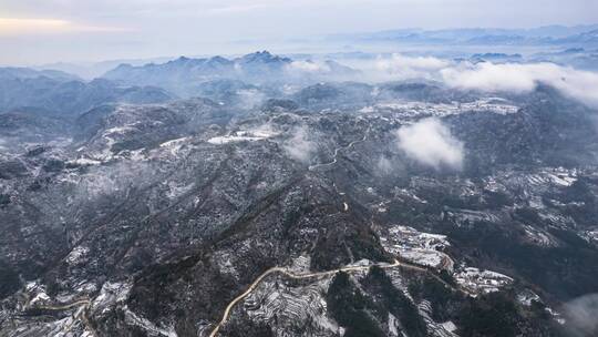 8K壮丽雪山梯田高耸山峰自然风光延时