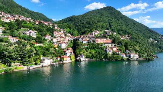 鸟瞰意大利科莫湖畔风景如画、色彩缤纷的村庄Nesso
