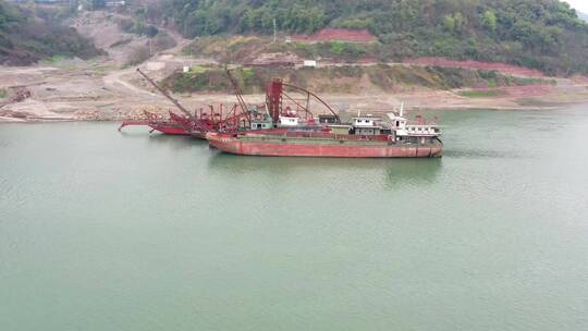 长江货运码头轮船视频素材模板下载
