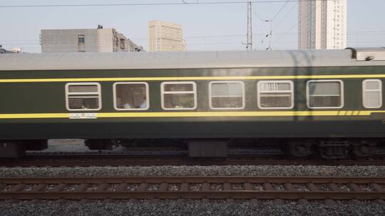 绿皮火车慢速火车视频素材模板下载