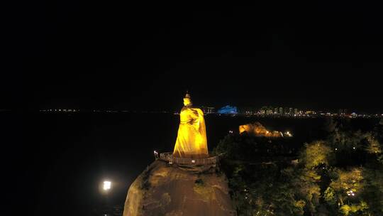 4K厦门鼓浪屿日光岩鹭江道夜景城市航拍