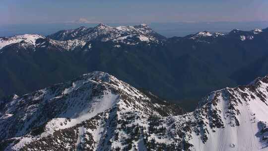 山脉，山脊，地平线，冬季