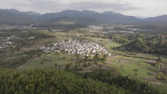 安徽黟县卢村初秋景色