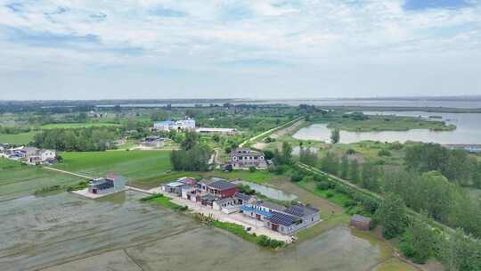 航拍湖泊堤防沿岸湖滩滩涂湿地岛屿绿洲空镜