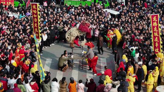 河南宜阳县元宵节社火表演节日庆祝航拍