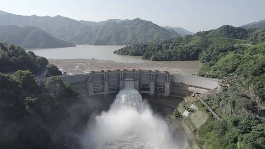 湖南欧阳海水库大坝泄洪视频素材模板下载