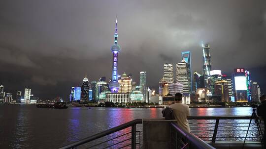 黄浦江畔夜景视频素材模板下载