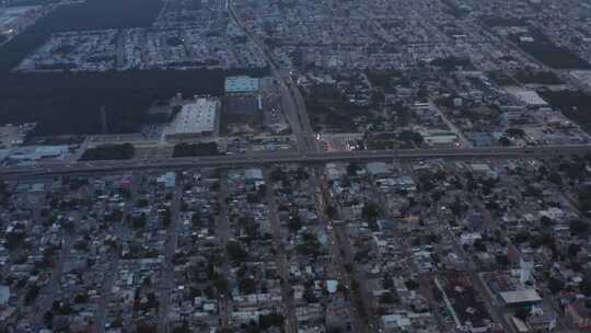 城镇建筑，城市，高速公路，道路