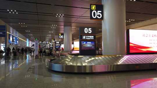 机场行李传送带 取行李 提取处视频素材模板下载