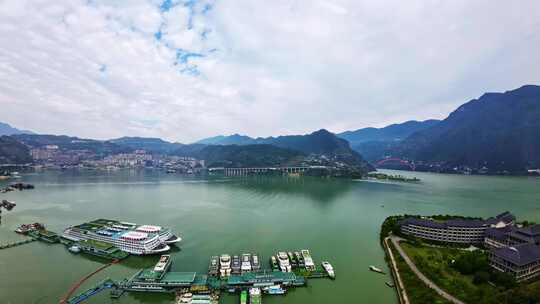 蓄水后的高峡平湖