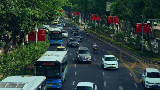 国旗街道车辆行驶